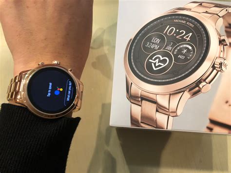 michael kors smartwatch review.